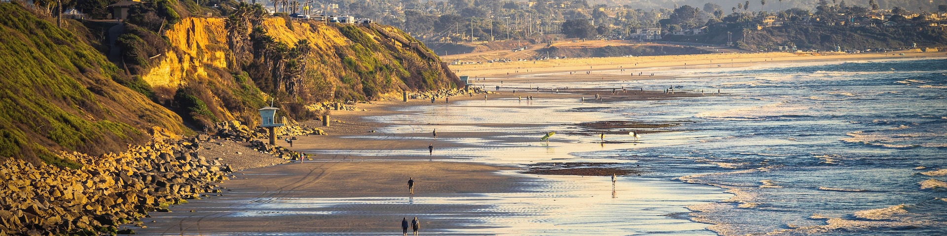 This image was taken at Swamis beach just north of San Elijo campgrounds. The tide was very low so it made for a perfect walk on the beach afternoon.
