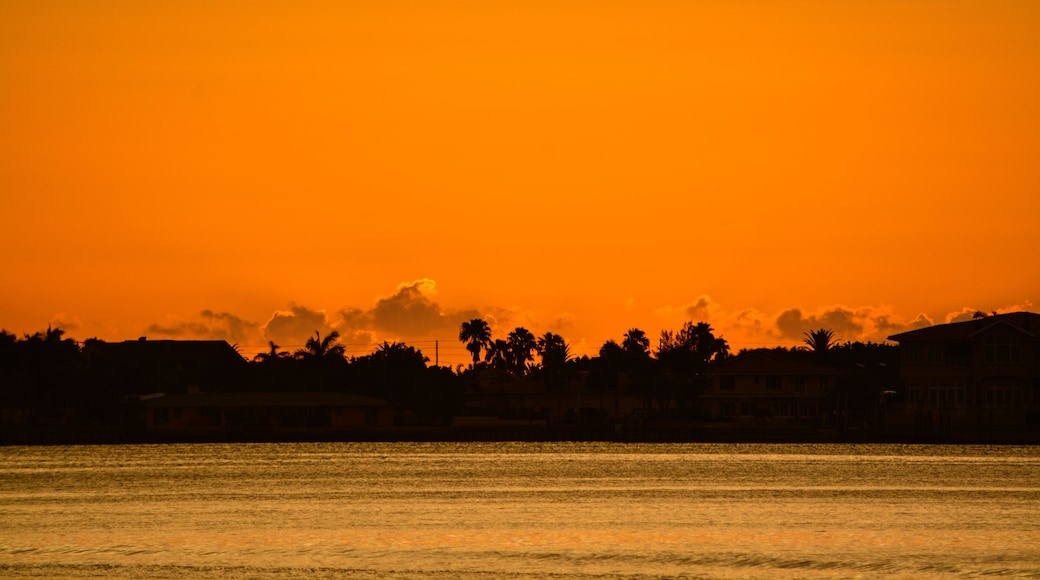 Sunset from Belleair causeway on the inter coastal in Belleair Bluffs, Florida