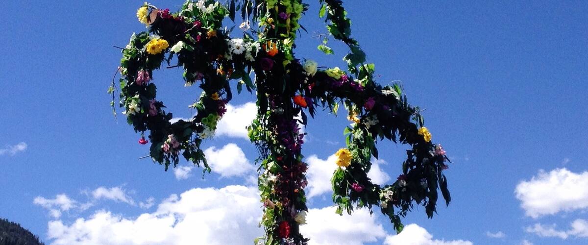 Scandinavian Midsummer Festival the last weekend in June. Celebrate Viking history with music, crafts, dancing and leffse!
Every weekend in #EstesPark there is some celebration to join in on :)