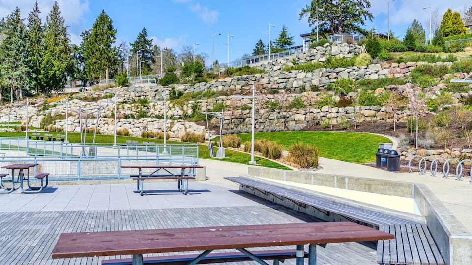 Bellevue Waterfront Park 10