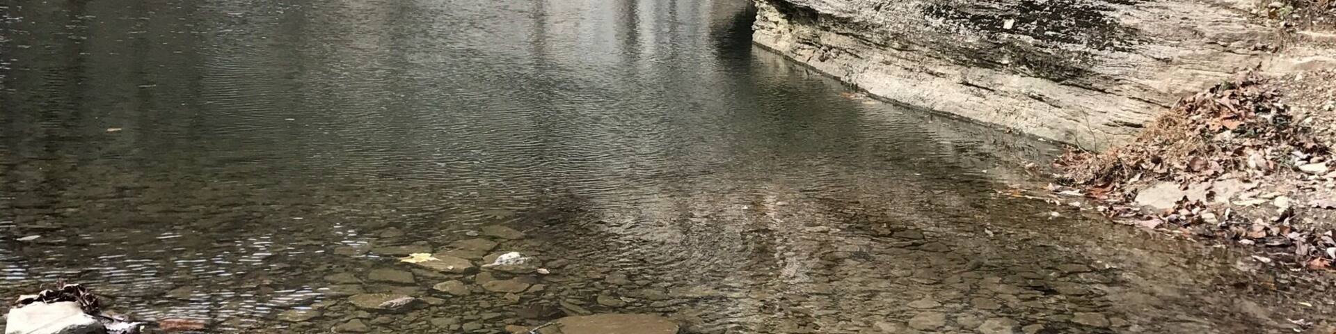 Thanks to my friend of mine who's recommended me to this spot easy hike short walk to get there