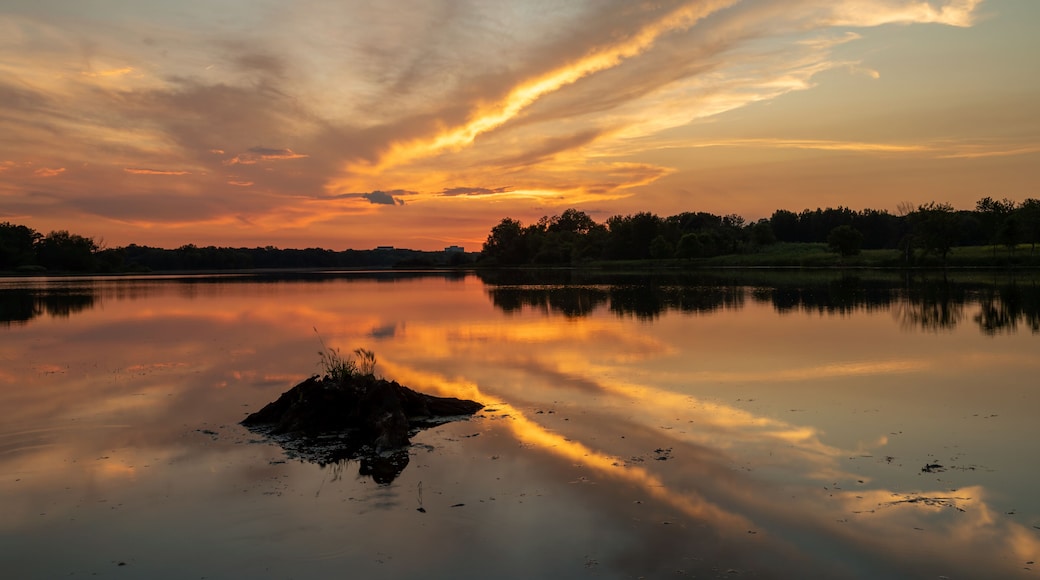 Sunset at Busse Lake Elk Grove Village, Illinois USA