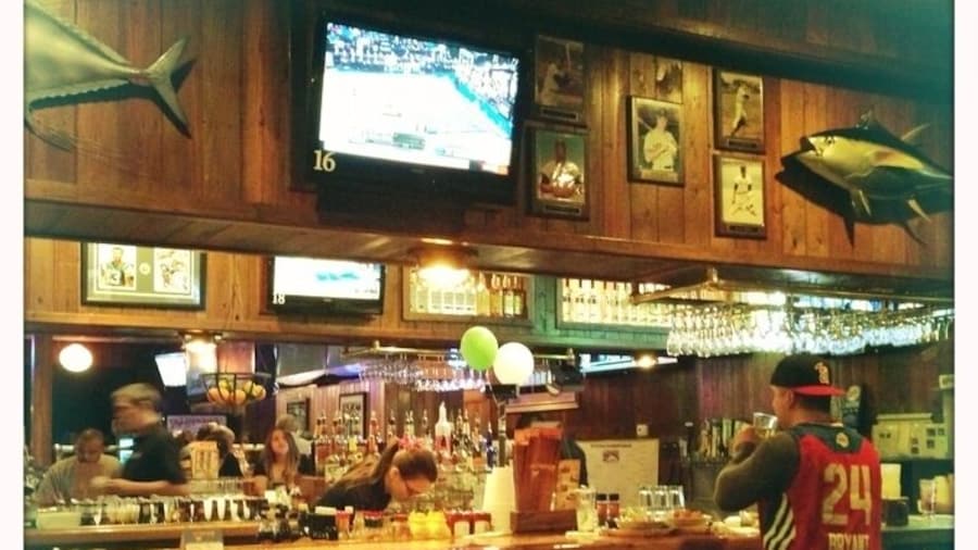 Great place to grab something to eat or drink while visiting Full Sail University. Try the Mount St Helen's Zingers!