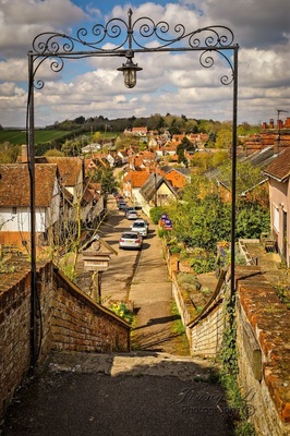 Very nice spot to table photo of the main street of Kersey.