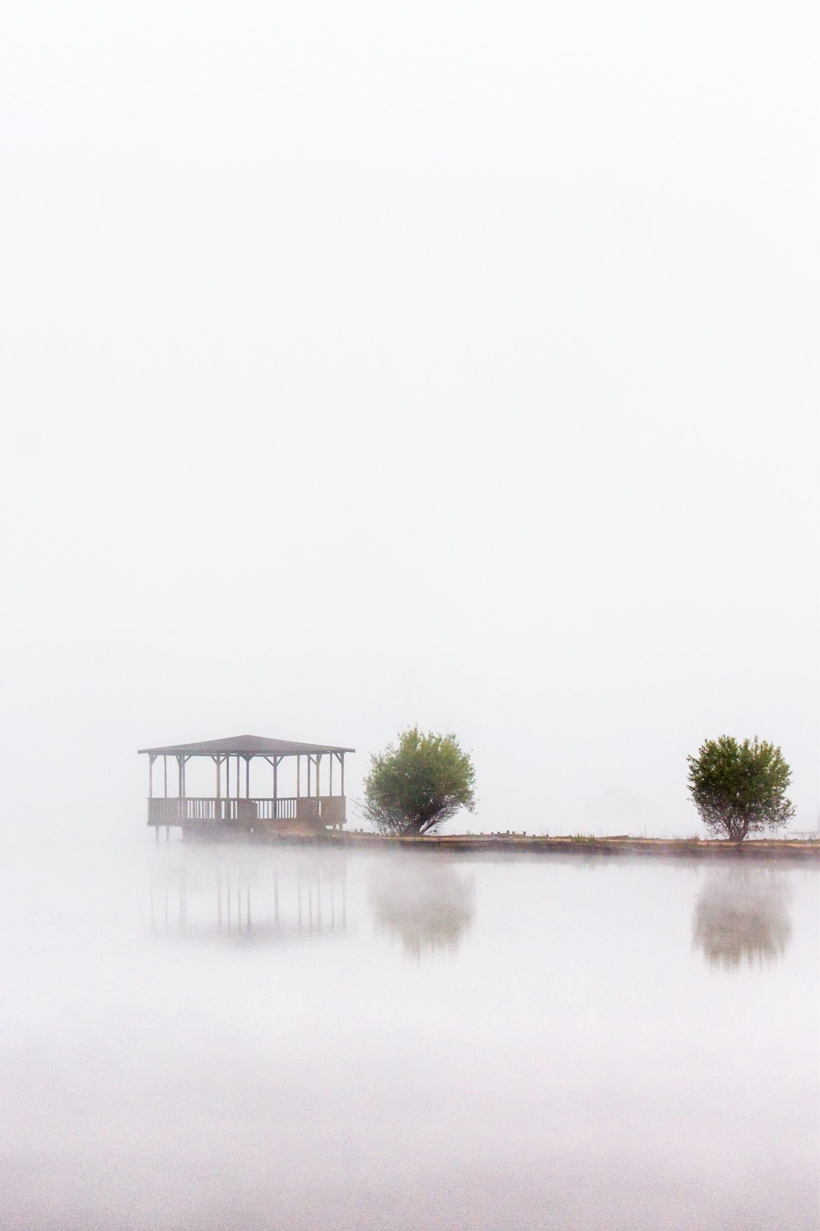 The biggest natural lagoon of the Iberian peninsula covered in fog. 