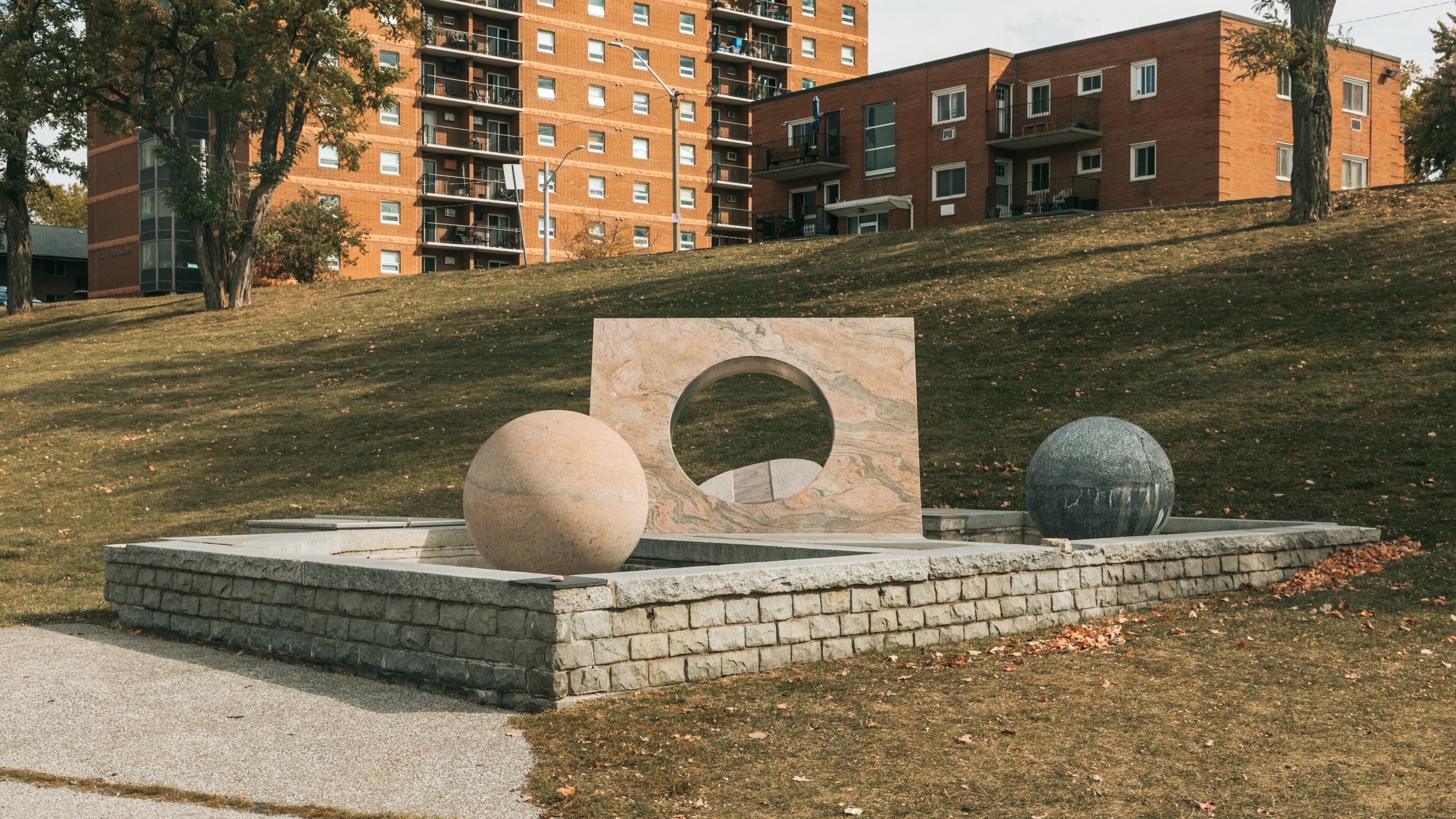 Windsor Riverfront showing a park and outdoor art