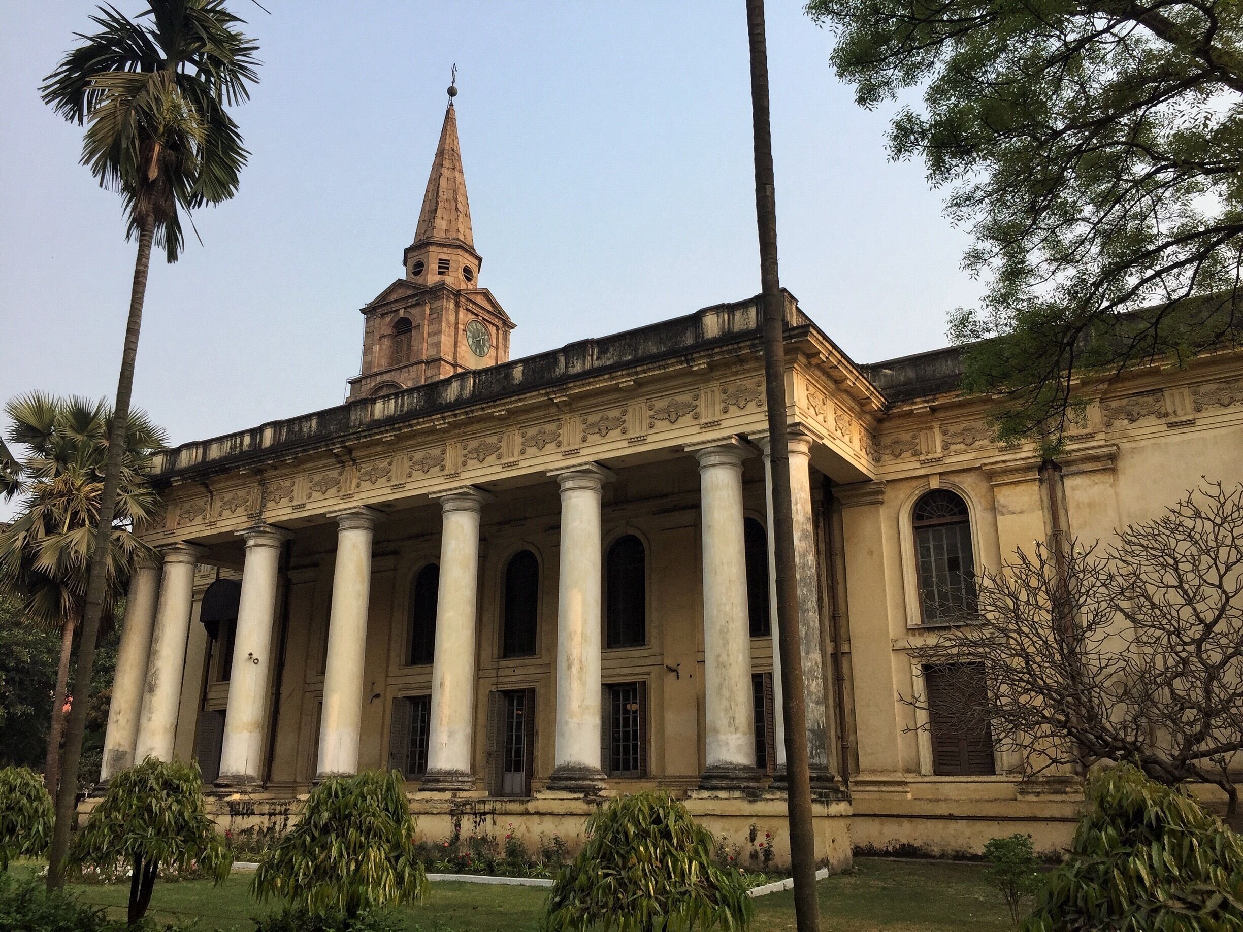 St John's Church in Kolkata takes pride in its graceful architecture modeled by Lt James Agg apparently on the lines of the church of St Martin-in-the-Fields in England. #stunningstuctures