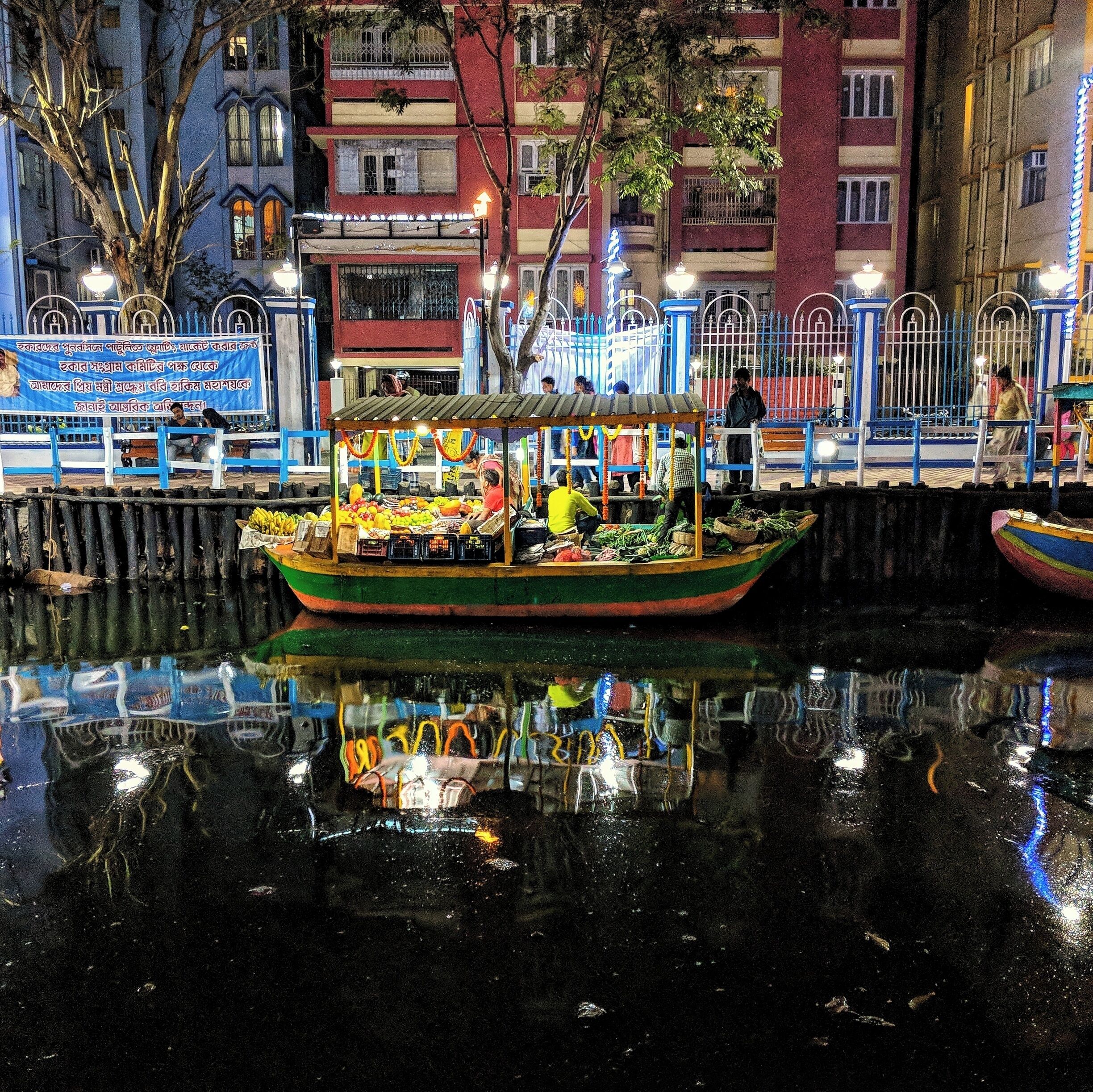 Kolkata's floating market goes live #kolkata #discovery