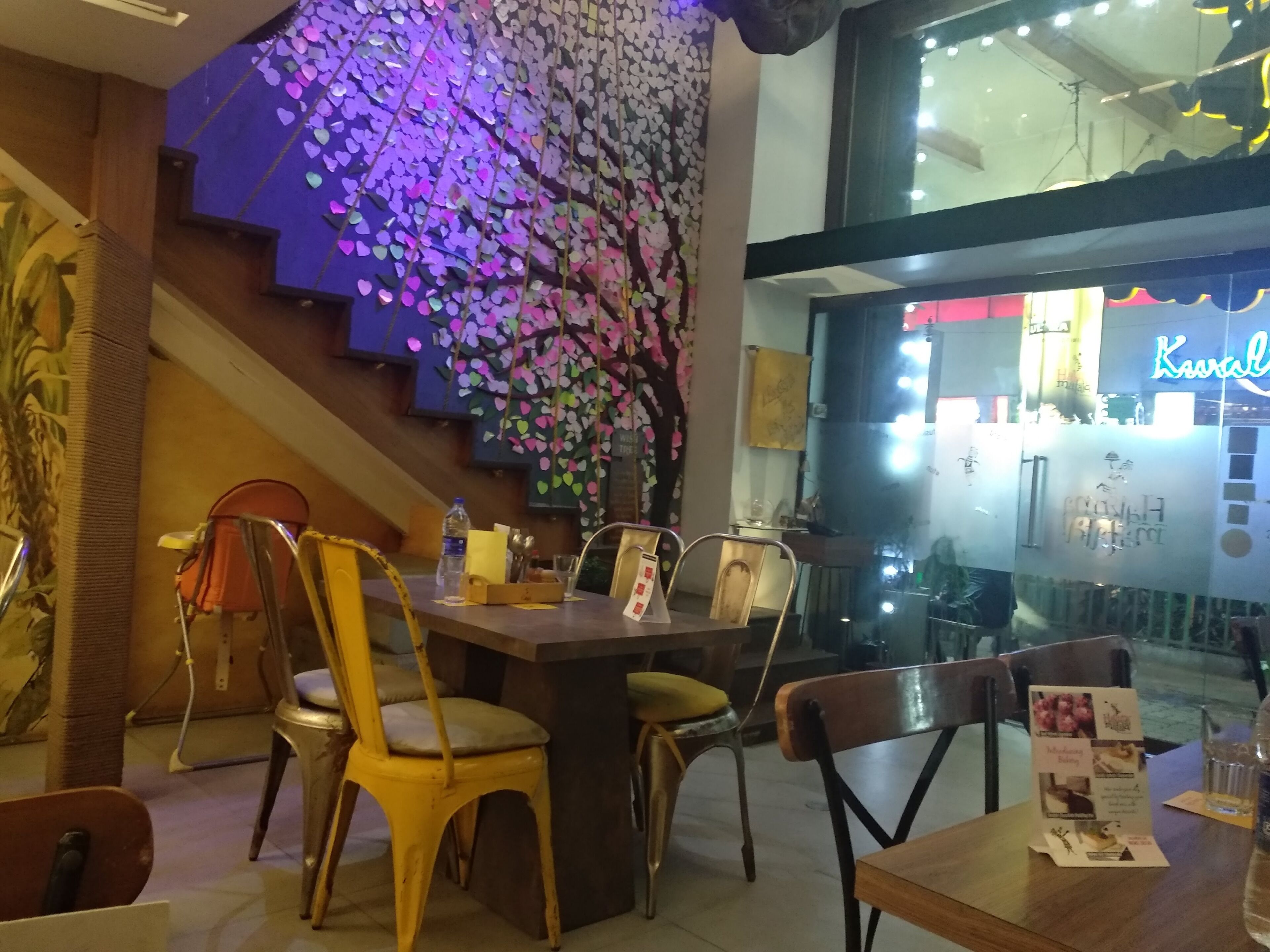 Awesome vide with amazing food