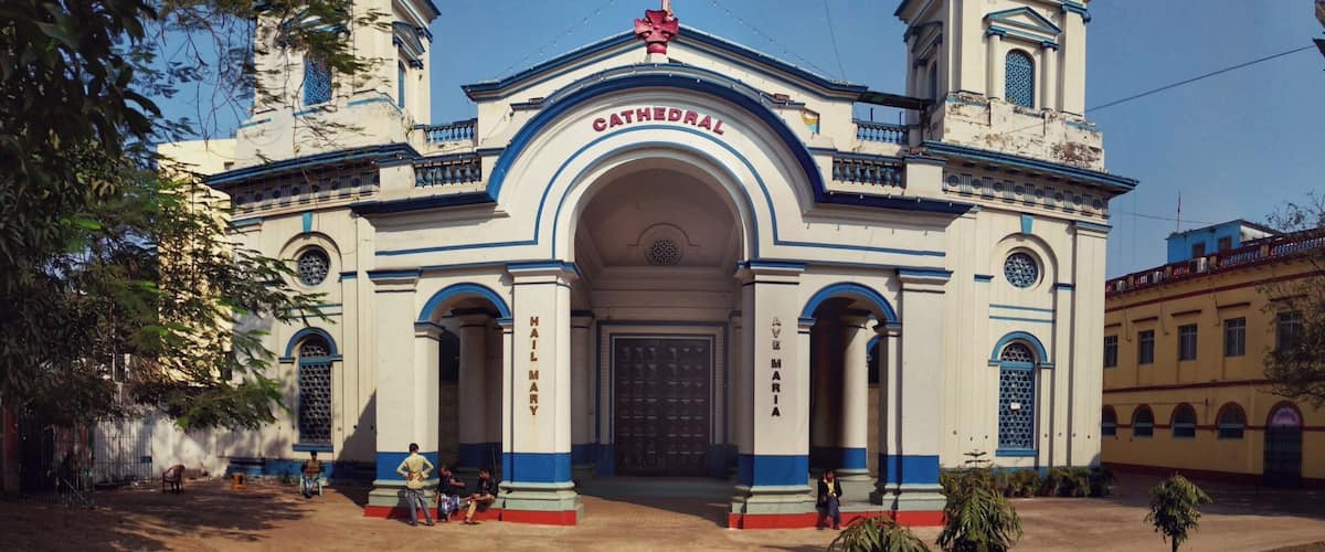 Commonly known as the Portugese Church, The Cathedral of the most Holy Rosary was founded in 1799. The interior contains beautiful sculptures including 14 Stations of the Cross. Behind the altar, there are the figures of Madonna and Child. #Hometown