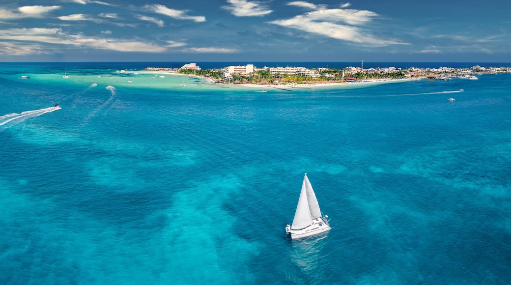 isla mujeres island near Cancun Mexico with sail boat