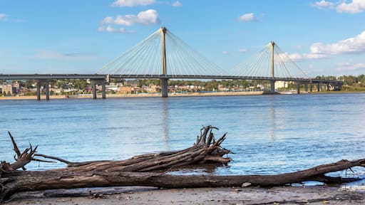 Scenic view of the Clark Bridge across the Mississippi River from Missouri to Illinois with Alton behind it