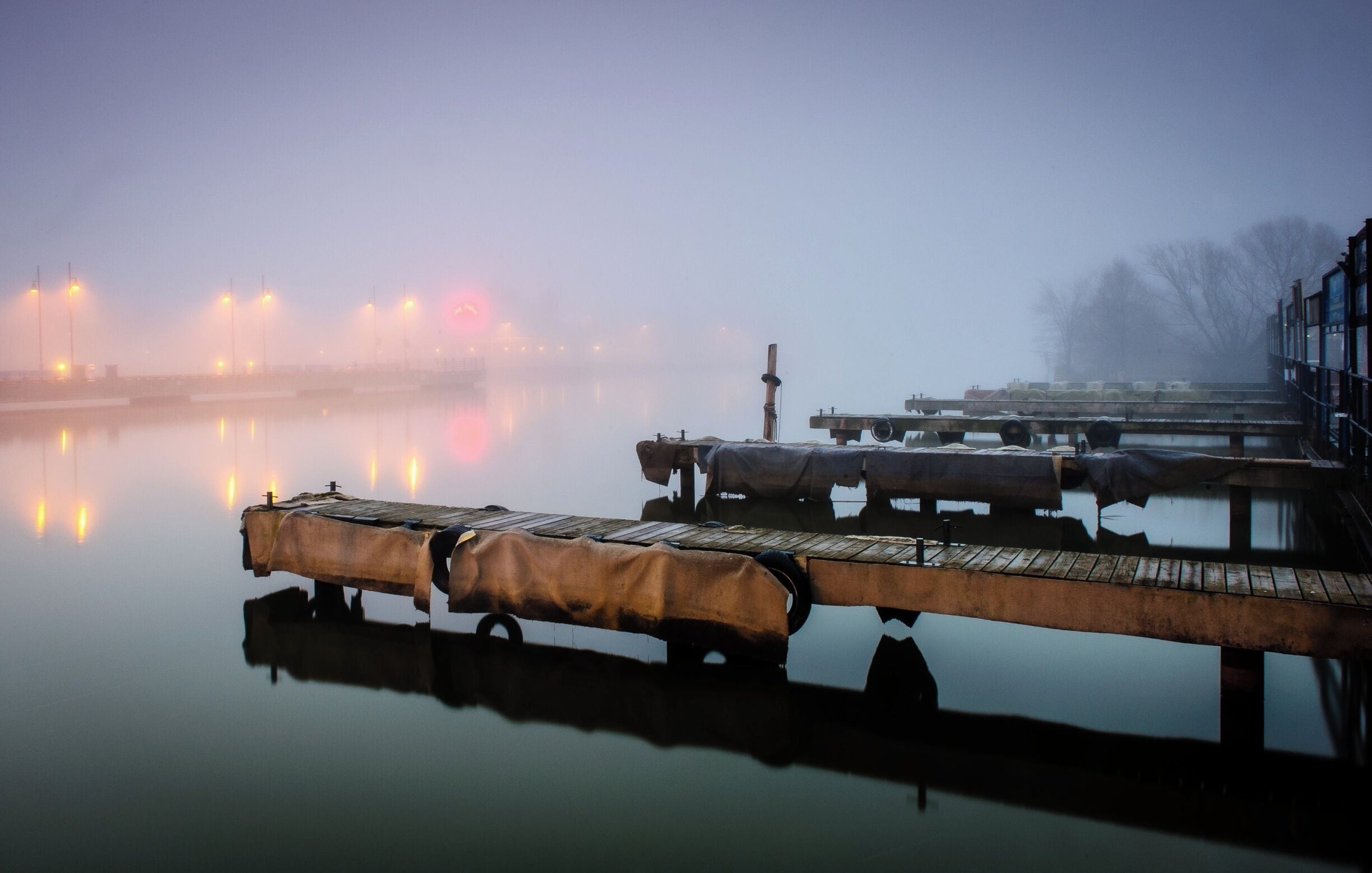 I love the early mornings. the stillness and the fog. #Waterlust