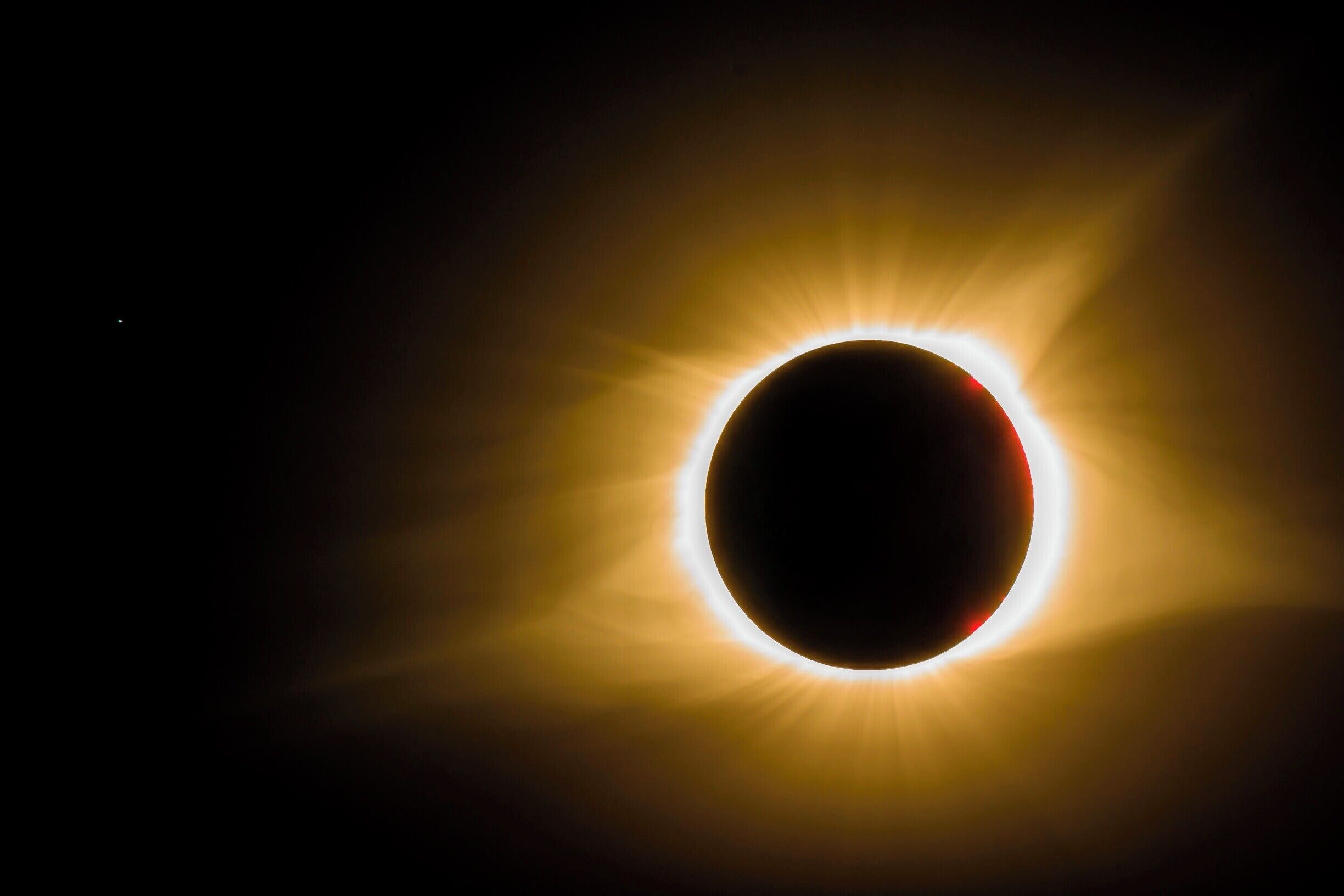 Total Eclipse over Gallatin, Tennessee. Probably a once in a lifetime event.
