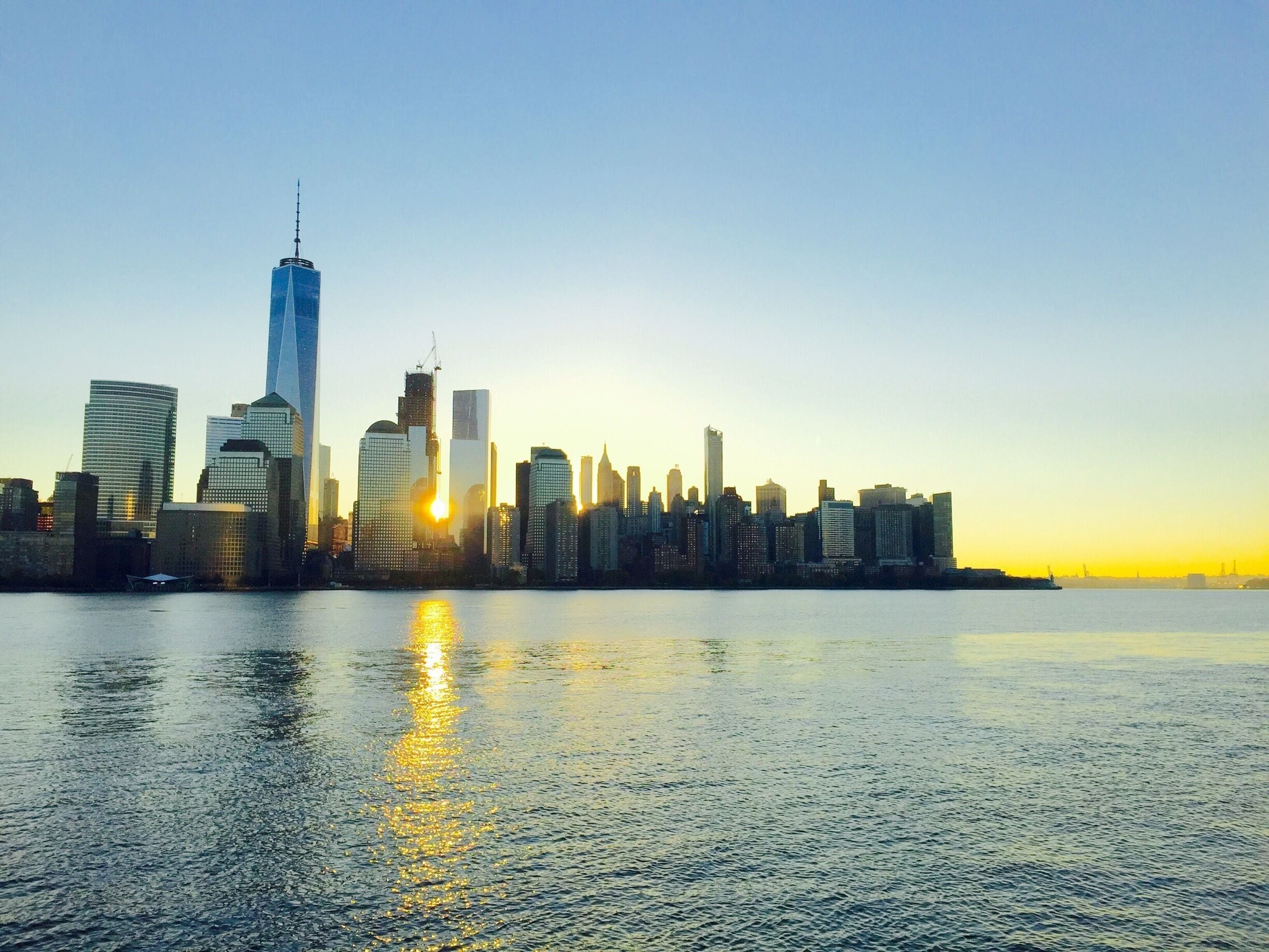 Another shot of the Financial District & World Trade Centre skyline in the late evening.