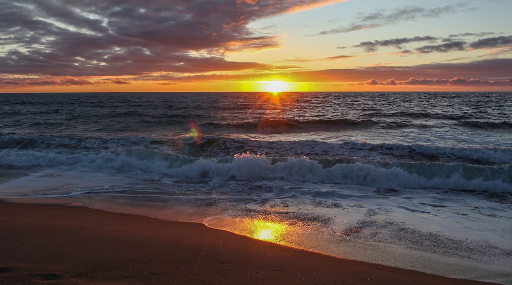 Gorgeous Winter Sunset in Torrance Beach, Los Angeles County, California