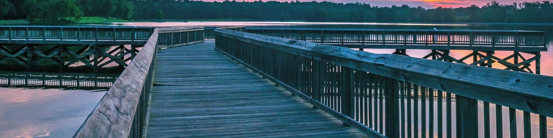 Beautiful Lake park for boat riding, hiking, jogging, fishing, picnic and relax and watch the sunset.