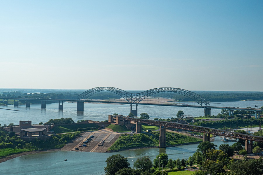 Famous "M" bridge over the Mississippi River in Memphis, Tennessee.