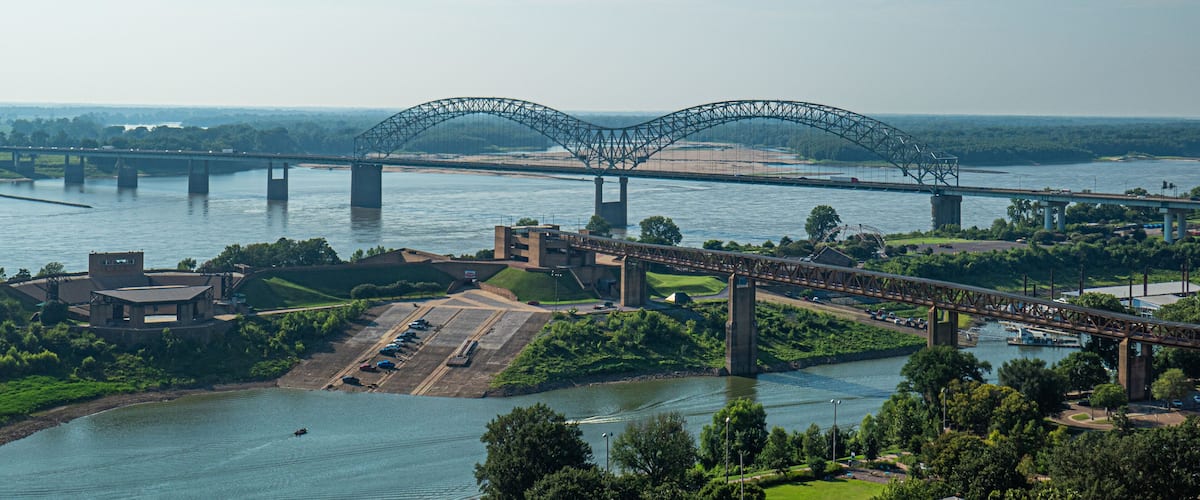 Famous "M" bridge over the Mississippi River in Memphis, Tennessee.