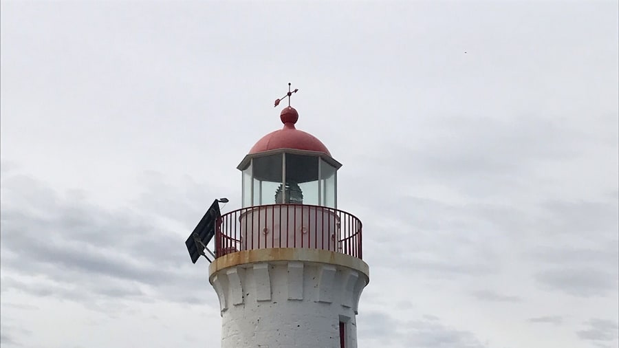 Griffithâs Island is accessible only by foot. There is a walking track that loops the entire island. This lighthouse is one of the attractions on the loop. #griffithsisland #australia #portfairy #lighthouse