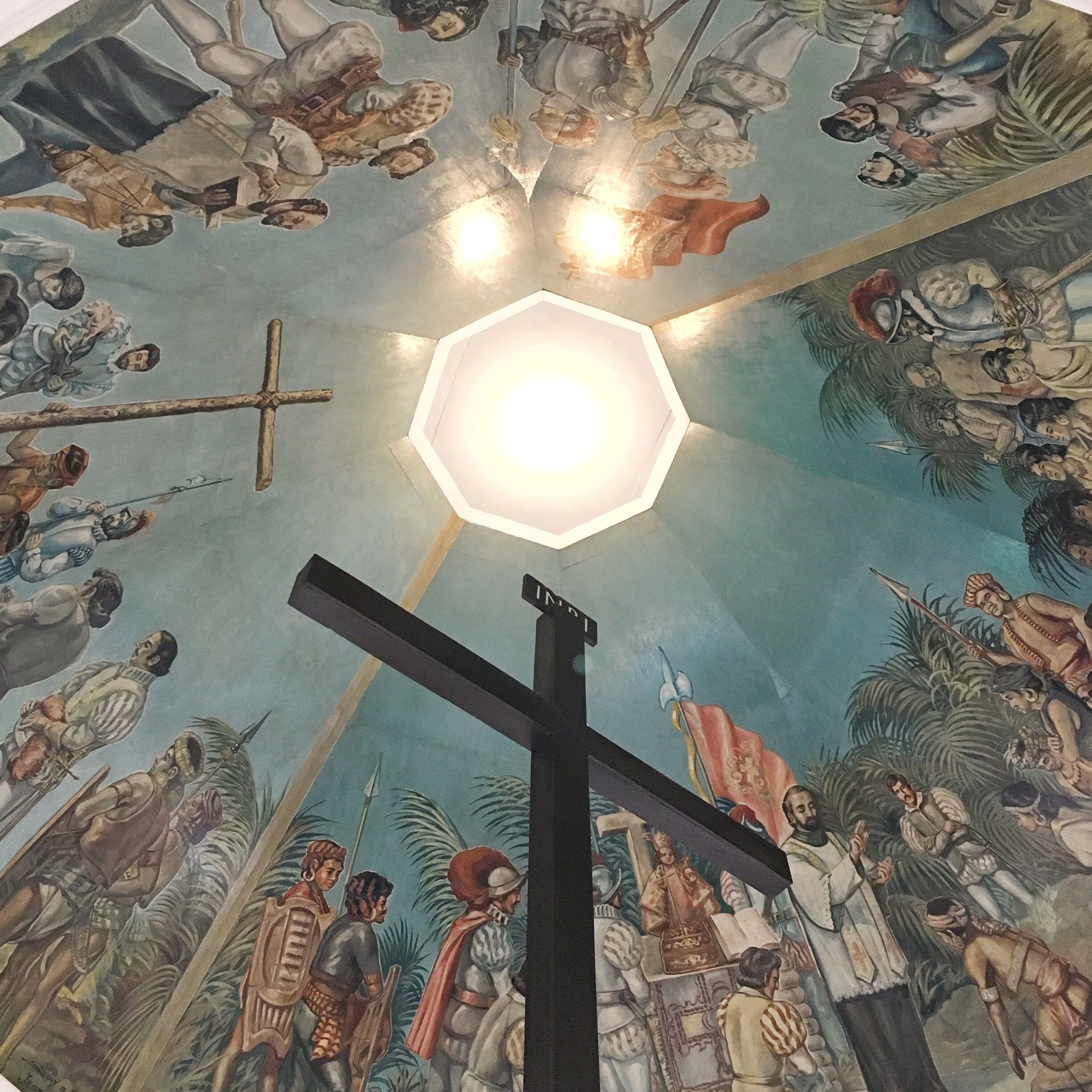 Standing under a Spanish-styled pavilion in Cebu City, Philippines is a large wooden cross that claims to be the one planted by famed explorer Ferdinand Magellan, yet some believe it is nothing but a replica. No one has yet verified which tale is true, but the cross and its ornate chapel remain a popular pilgrimage site for locals and tourists alike. #cebu #travel #magellanscross #history #spanish #catholicism #church #wanderlust #travelgram #whenincebu #stopover #magellan #igcebu #travelasia #philippines #globetrotter #passionpassport #instatravel #pitsenyor #asia #travelgr8 #airasiacebu #cooltravelpix #itsmorefuninthephilippines #travelph #worldtravelbook 
#lifeatexpedia