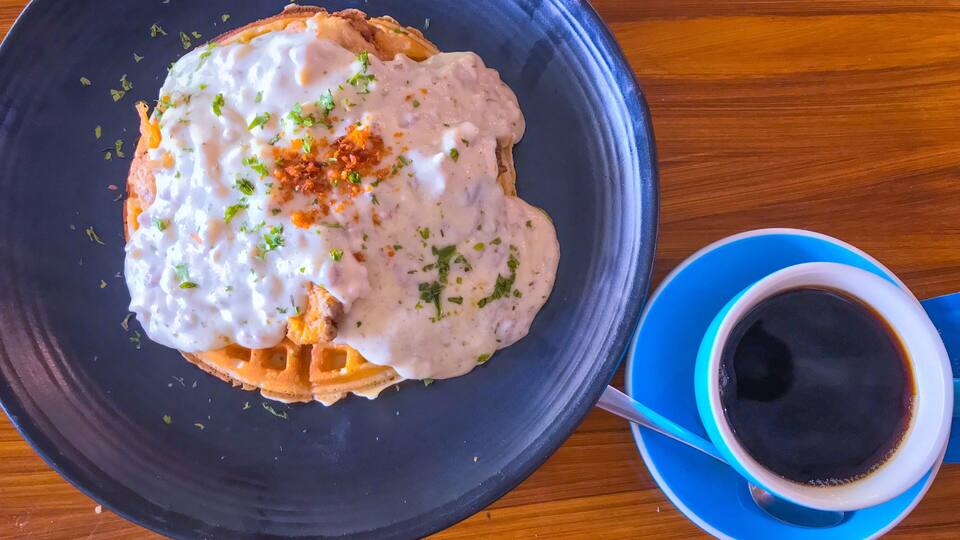 Bicester can easily be located since itâs by the road. And if you feel that your morning is incomplete without coffee, oh boy, do I have a treat for you. Add only a small fee and they will serve unlimited coffee with your meal which certainly wouldnât even break the bank!
My first impression would be, the serving is reaaaallly huge - bigger than my face đ± and thatâs not all! Their chicken and waffle is extremely good đ chicken cooked well with the waffle perfectly crisped. gotta try this!
#TroverFoodies #ginnysjournal #Cebuseries #unlimitedcoffee