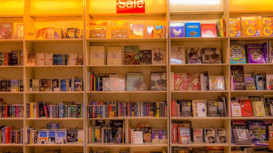 I am not yet done for the day! 😃
Today has been an interesting walk... my happy feet seems to know where the most happening place is and found myself at another happy place! National Bookstore in Mango Avenue 😃 where they are currently having their 2019 Book Binge Bazaar. I immediately sent photos and sale alert to my fellow bookworms who might also want to take this book binge opportunity ☺️
#ginnysjournal #bookworm #booklover #happyplace #happyfeet