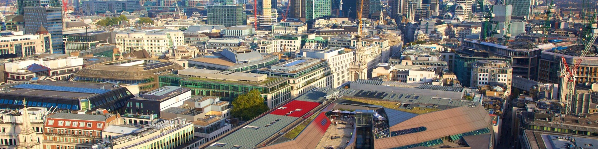 Cidade de Londres caracterizando uma cidade e distrito comercial central