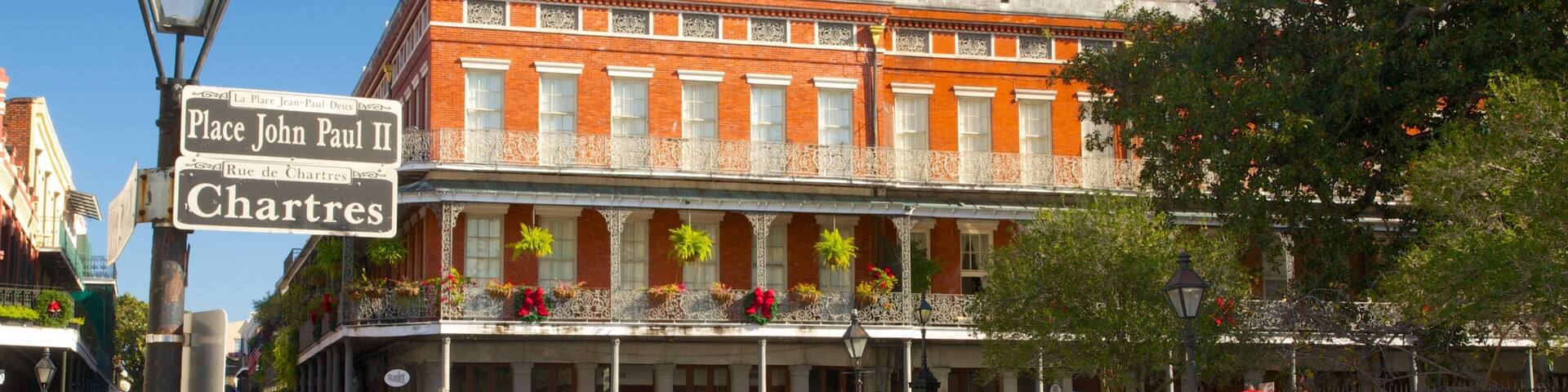French Quarter ofreciendo una ciudad, patrimonio de arquitectura y escenas urbanas