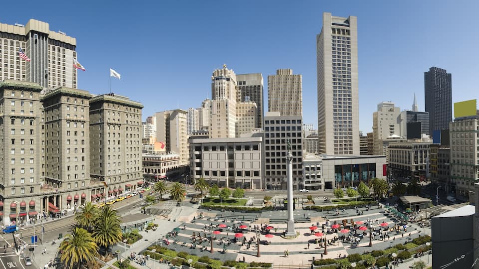 Union Square San Francisco a shop-aholic dream; Shutterstock ID 3603152