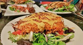 Whenever I'm visiting family in this area, this is always the first place we go. There's obviously no shortage of fish restaurants in Florida but the forever intriguing menu here, which changes often, is like a playground for fish lovers.
How about some broccoli, onion, jalapeno, parmesan crusted red grouper? Yum.
#florida #freshfish #greatrestaurant #yummy