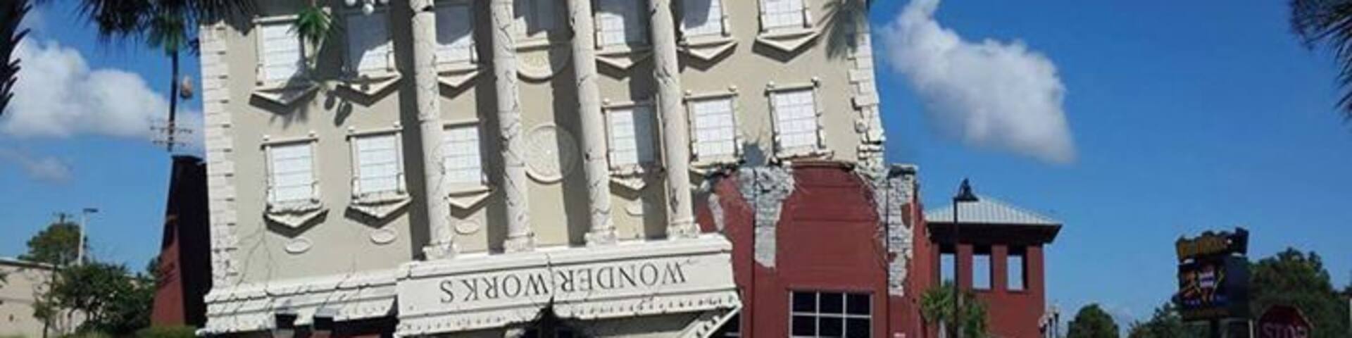 Outside WonderWorks in Panama City Beach, FL. So much fun for families!
#LifeAtExpedia