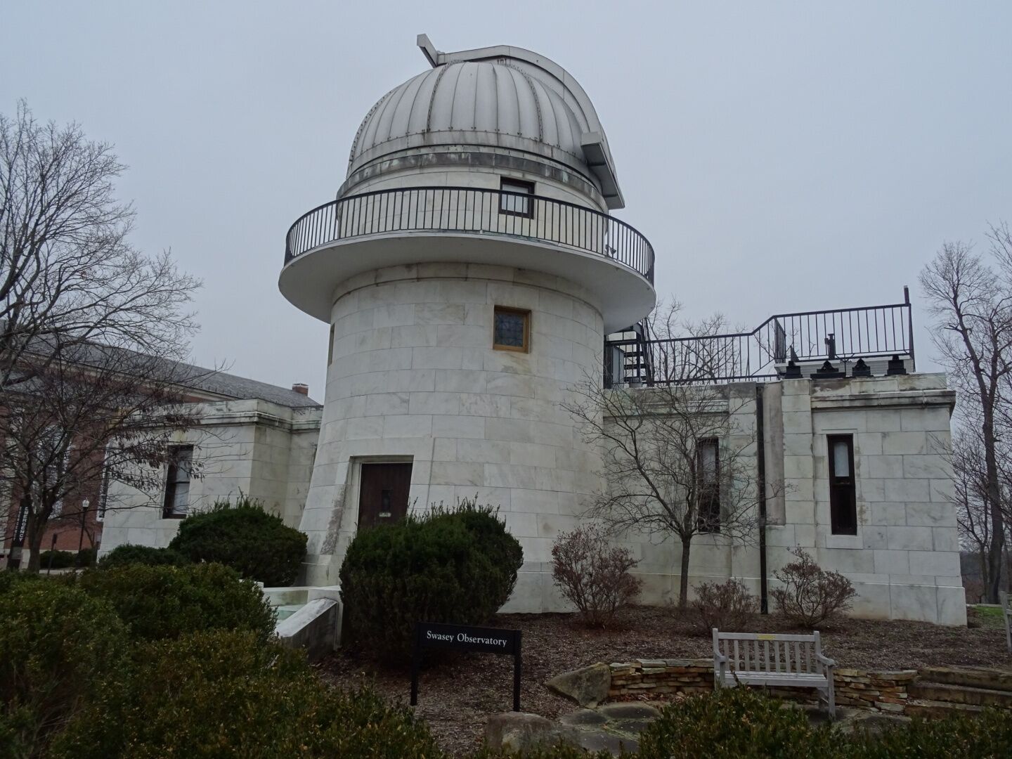 Swasey Observatory, which opened in June 1910, houses a 9-inch refracting telescope as well as two 8-inch reflecting telescopes fitted for astrophotography. It also houses an astronomy library and dark rooms.