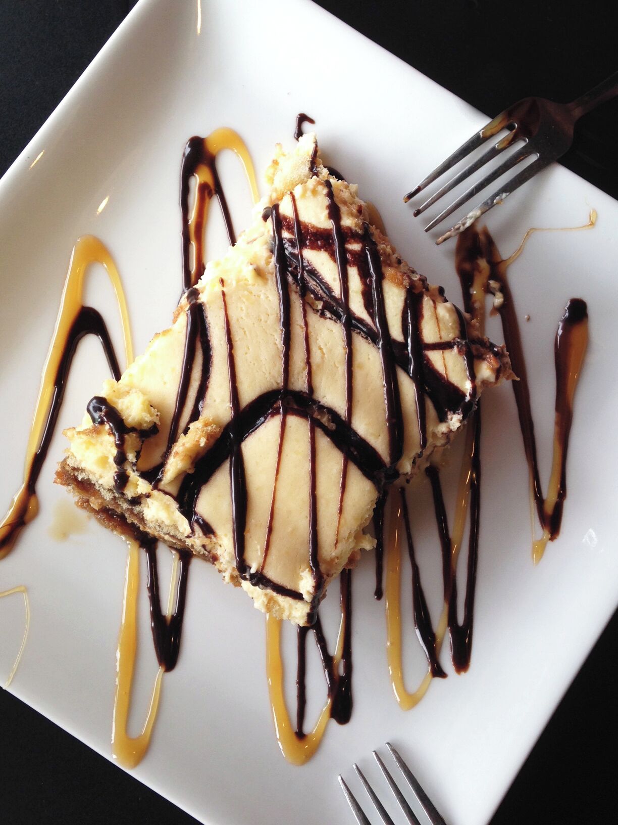 I had no idea Grapevine had such an adorable little downtown. We had a great lunch at a local cafe, grabbed some dessert, perused the Saturday farmer's market, and did a little shopping. Great way to spend an afternoon!