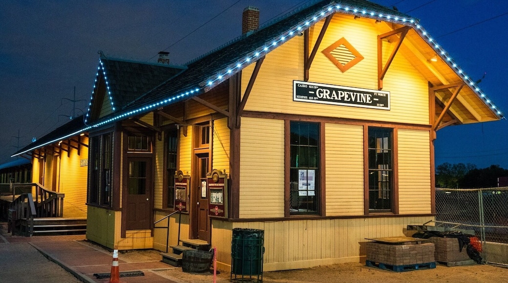 Grapevine Vintage Railway Station in the blue hour #bvsblue