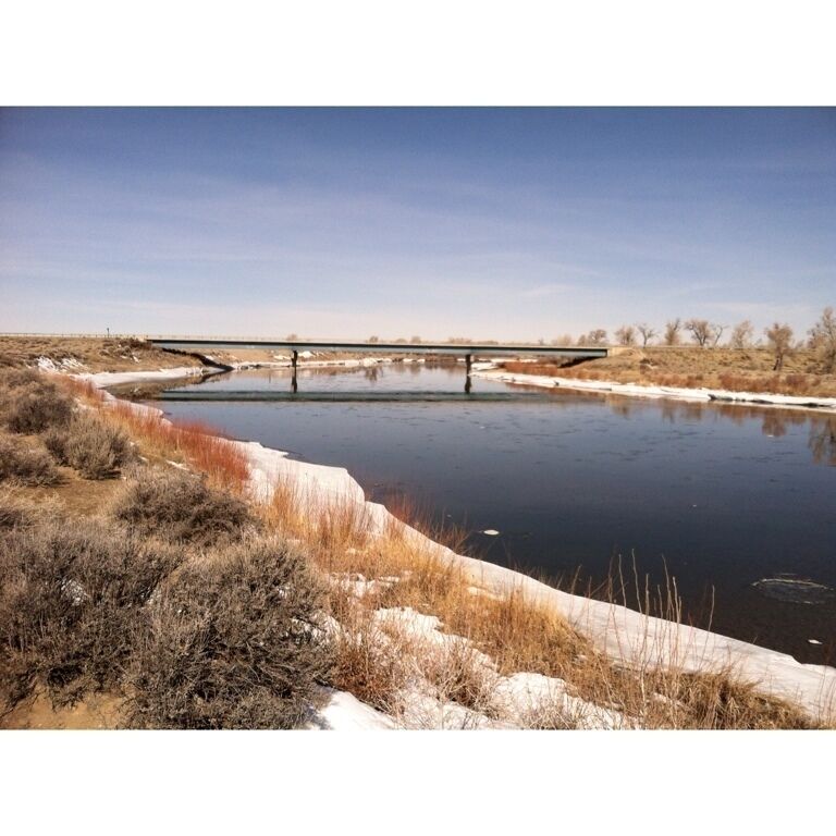 The modern way of crossing the green river