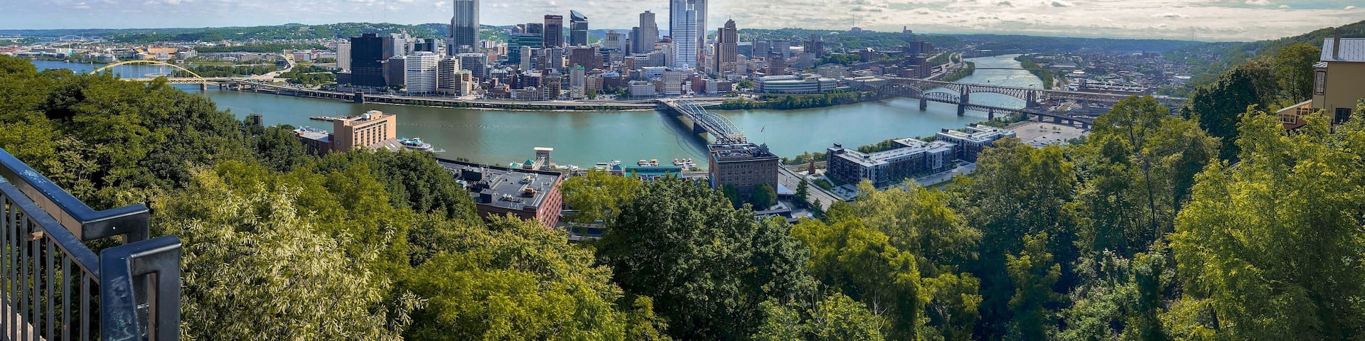 Aerial view of Downtown Pittsburgh with Mount Washington at the top of the Duquesne incline