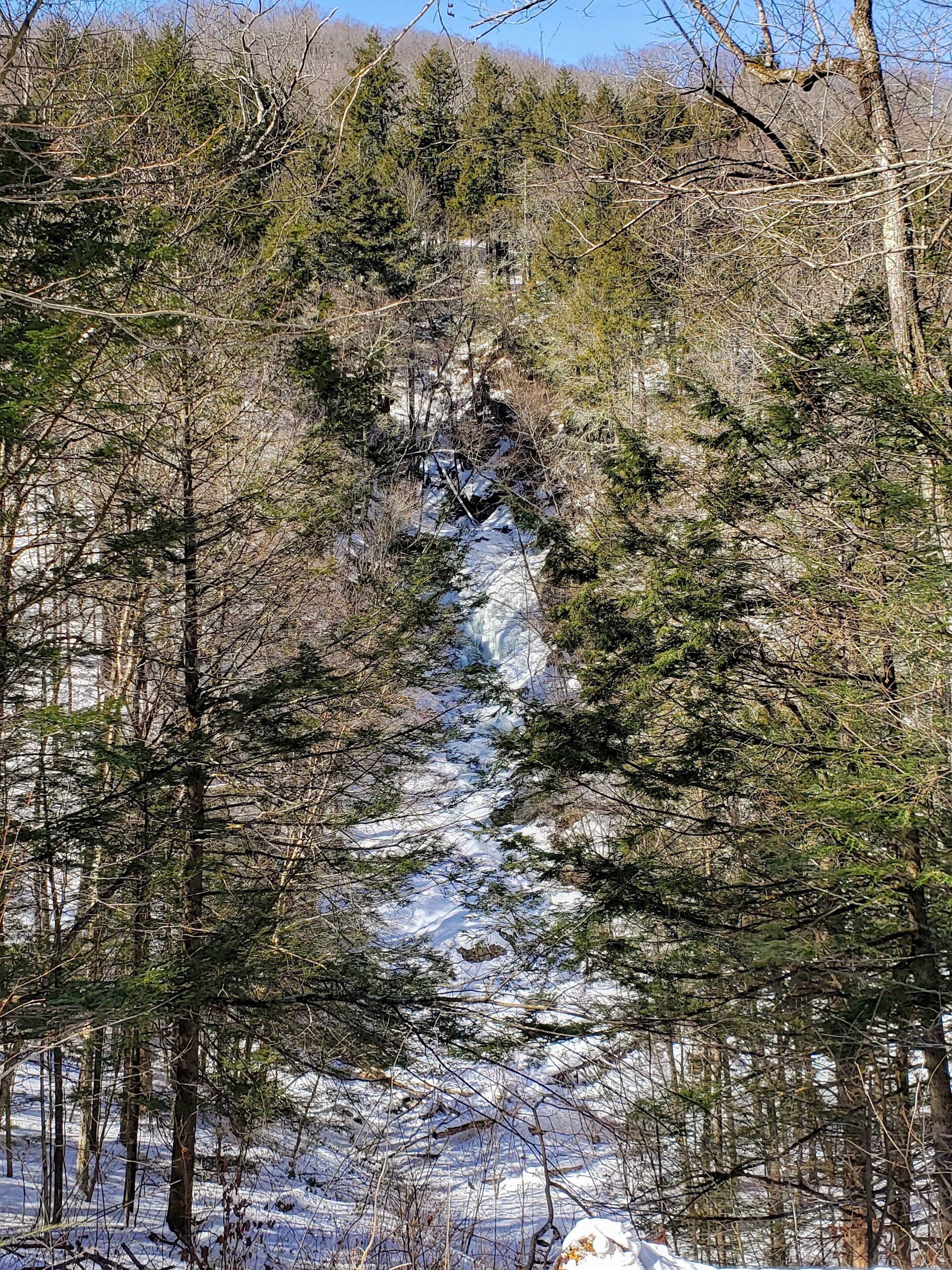 Frozen Sanderson Brook Falls in Chester blandford state Forest 