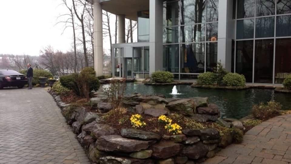 2941 Restaurant is great for elegant or casual dining with great food and bar. May seem hard to find and off the beaten path but worth it. Amazing lake and ponds surround the restaurant with views to match. 2941 Fairview Park Drive, Falls Church VA. Use valet parking for full effect.