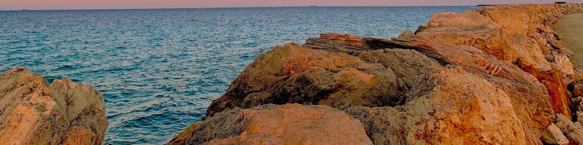 This is the view looking west from the Sailing Club.early mornings are my favourite, get out early before the day heats up
