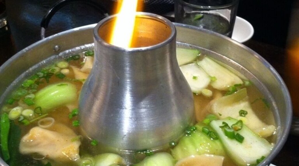 Mmmm, good Thai! This is the won ton soup.