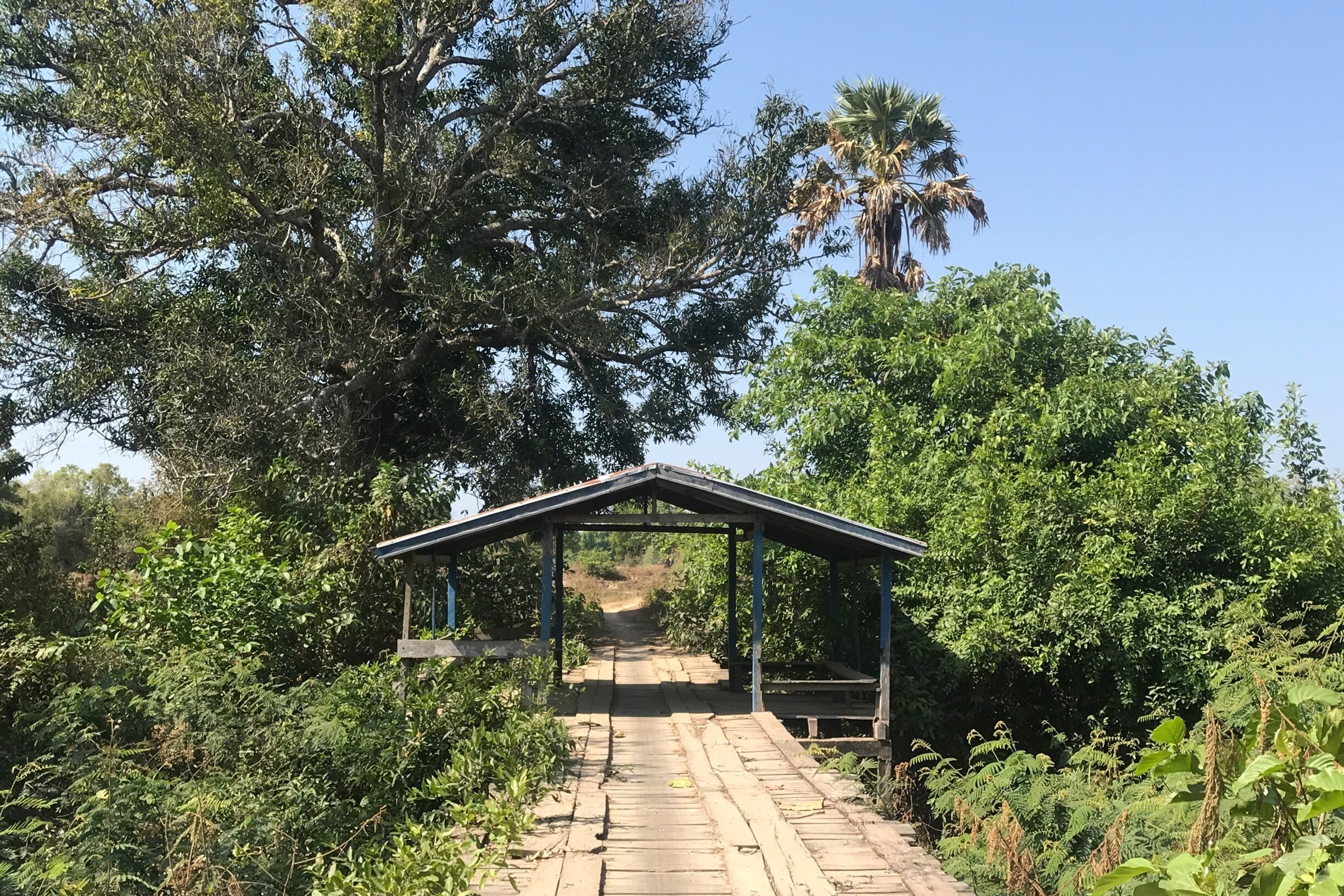 Resthouse in the middle of bridge. 