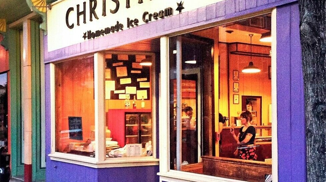 Worth a ride to Inman Square, and if you're already in the neighborhood for dinner, they're open late for dessert. Choose from something like 50 flavors, including Coconut Butterfinger, Ginger Molasses, Adzuki Bean, and Khulfi.