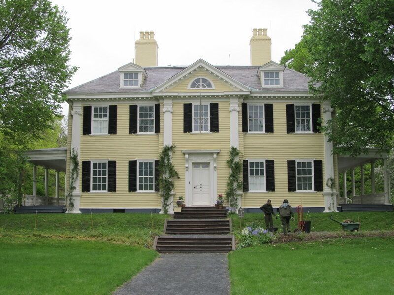 This is Henry Wadsworth Longfellow's home in Cambridge, MA.  Taken in May 2011.