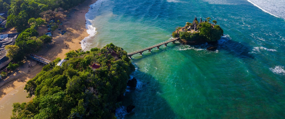 The beauty of the temple on Balekambang Beach