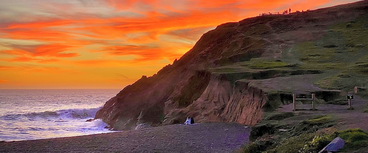 Watching the sunset at Rodeo Beach Taken from the Fort Cronkite Parking Lot.