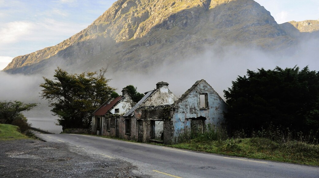 I loved the place. Despite its popularity and horse drawn tourist carts it has atmosphere. There's an attractive bleakness about it that was like a magnet for us.
