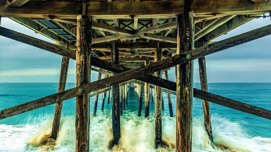 Balboa pier sunrise
#natgeo #travel #artofvisuals #natgeotravel #beautifuldestinations #nikon #sonyalpha #instatravel#traveltheworld #bbctravel #aroundtheworld
#tourtheplanet #bestintravel #roamtheplanet #picoftheday #TLPicks #NatGeoYourShot #californiaadventure #visitcalifornia #westcoast_exposures #travelcalifornia
#ExploringTheGlobe #ilovenewportbeach #ocgrammers #newportbeach #beachstyle #beach #surf #sea #seashore