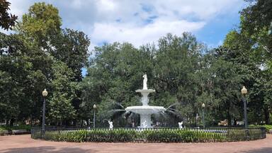 Forsyth Park Fountain