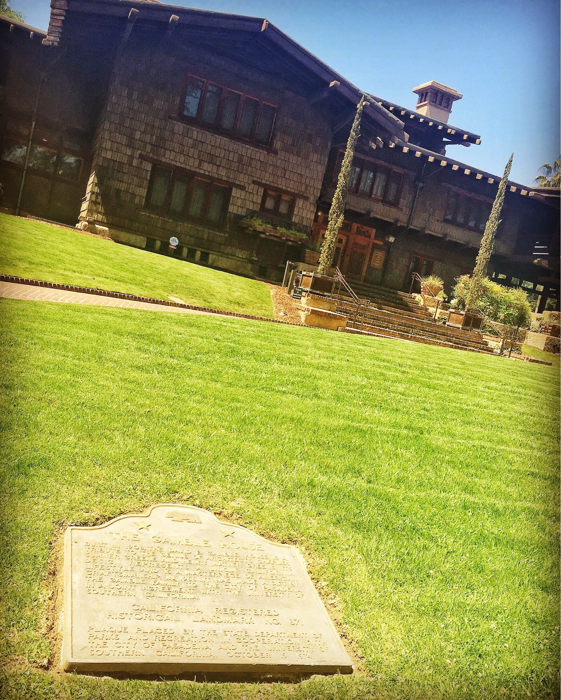 This home is amazingly beautiful! Located in Pasadena. Used in the movie zathura. Tim Robbins stars. It's a craftsman home. 